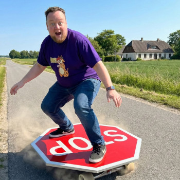 No accessibility caption